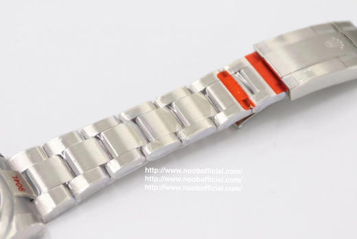 EW2020新品劳力士蚝式恒动型41系列1⃣️搭配劳力士全新3230机芯；2⃣️与原装一致厚度12mm：表径41mm；3⃣️打磨字钉；瑞士冰蓝色夜光，与劳力士原厂夜光一致 商品图11