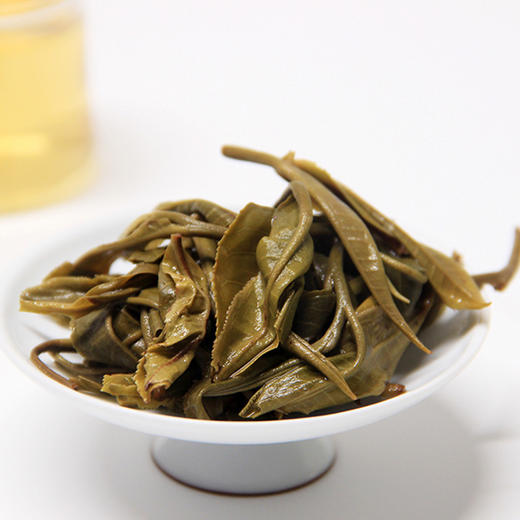 【秒杀】2017《革登》古树春茶 200克/饼 普洱生茶 商品图3