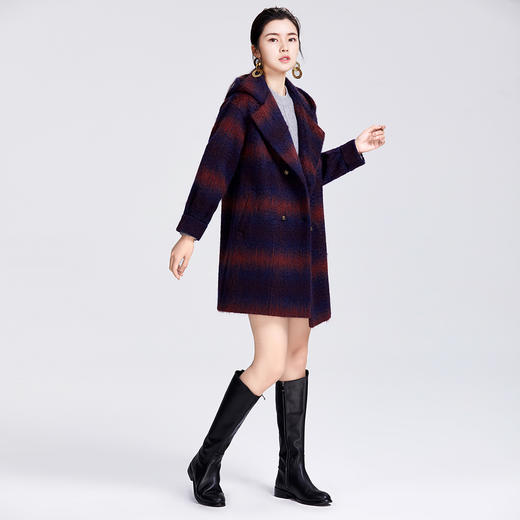 SAINT L’UCK/圣媛女装冬季马海毛毛呢连帽款大衣SA420D54 商品图3