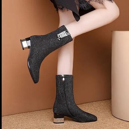 PDD-YRJPNX201201新款时尚气质百搭尖头粗跟中筒弹力靴 商品图3