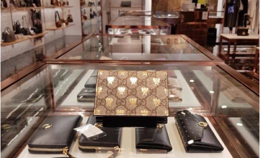 奥莱GG Supreme蜜蜂印花卡片两折钱包（508757 9F26G 8319）JPY带授权招加盟代理 商品图3