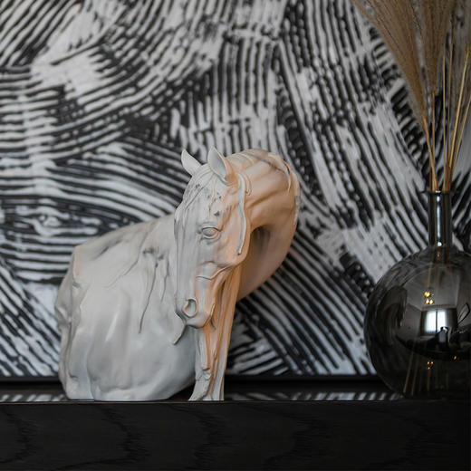 稀奇艺术向京《这个世界会好吗》大理石限量雕塑客厅玄关装饰摆件 商品图2