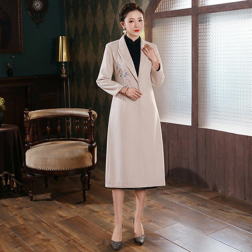 上海旗袍厂XGT-T2509冬季新款复古绣花毛呢外套长款修身旗袍唐装大衣 商品图2
