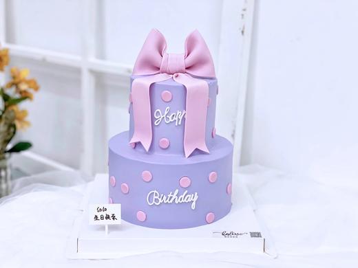 双层波点蝴蝶结蛋糕 商品图0