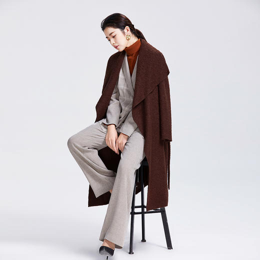 圣三利女装 新款纯色羊毛圈纱中长款大翻领毛呢大衣SL2031139 商品图4