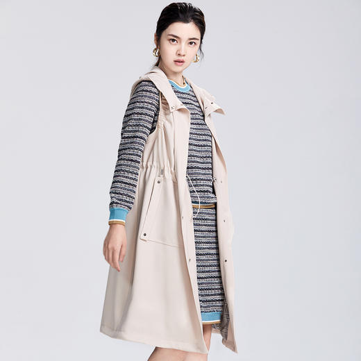 SAINT L’UCK/圣媛   新款时尚休闲长款纯色连帽马甲SA320R53 商品图2