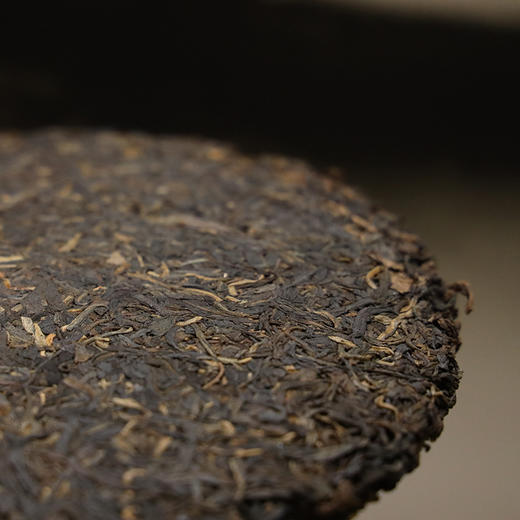 1999年8582公章生饼357g 商品图2