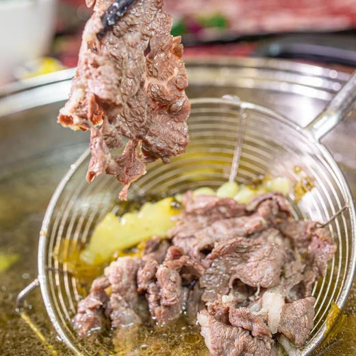 草原火锅呼伦贝尔牛肉片4斤装1斤包一家人来一顿热气腾腾的火锅