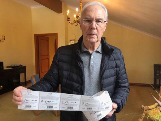 【“足球皇帝”贝肯鲍尔亲笔手签限量版！】南非黑地产区朗姆索克酒庄贝肯鲍尔自由人5号干红葡萄酒750ml*1 商品图1