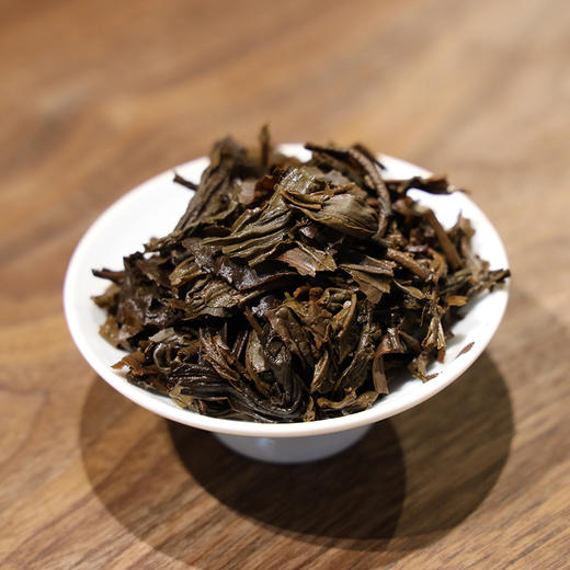 1999年8582公章生饼357g 商品图3