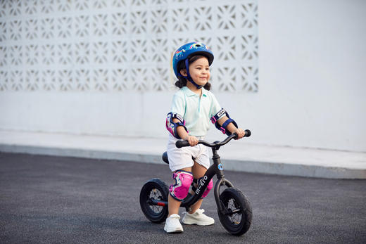 迈古滑步骑士黑色（GB0030） 商品图1