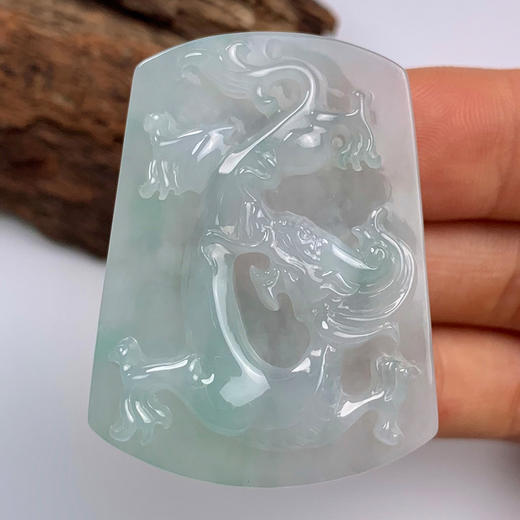 派瑞翡翠 翡翠挂件 糯种 淡绿色 商品图2