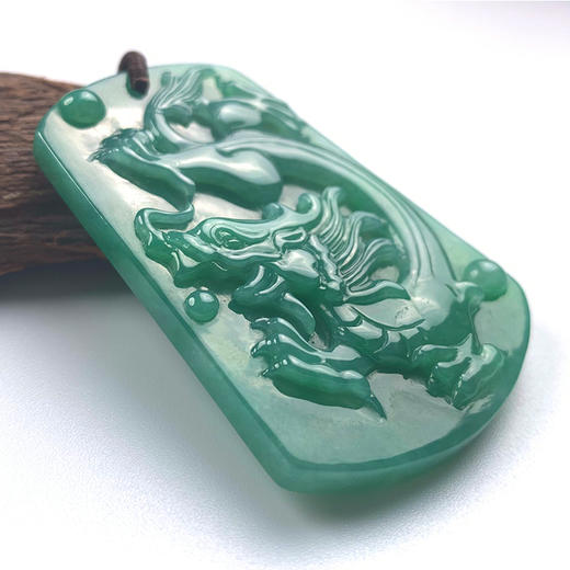 派瑞翡翠 翡翠挂件 糯种 绿色 商品图3