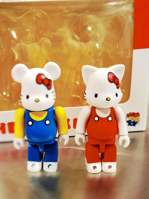 Bearbrick Hello Kitty蓝色+红色-100% 商品图0