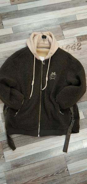 羊羔毛加绒外套