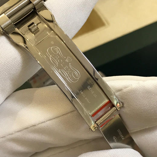 劳力黑水鬼手表 商品图4