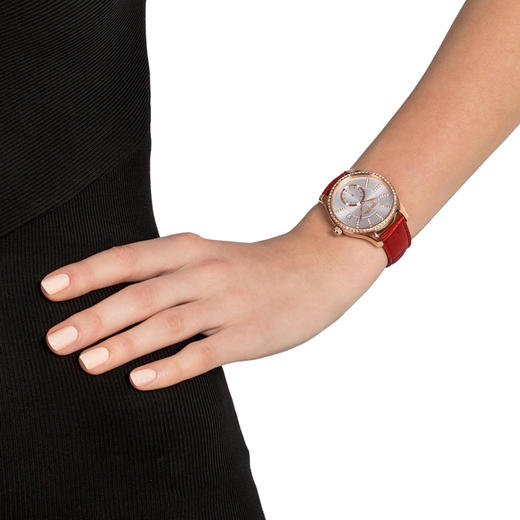 芙丽芙丽/Folli Follie  时尚潮流网红色真皮带镶钻日历石英表 商品图2