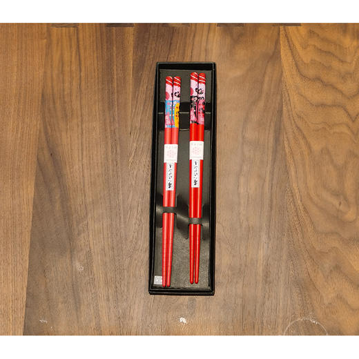 日本进口石田天然木日式情侣筷子尖头防滑个性创意家用防滑送礼 商品图3