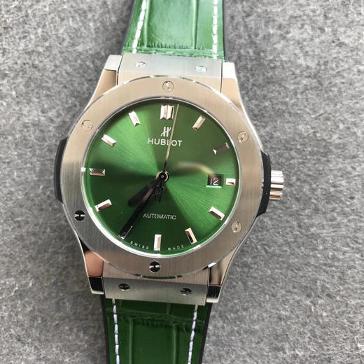 复刻新高度：恒宝经典融合系列，原版1:1开模，耗时13个月，技术突破三大亮点：1⃣：表壳采用同正品一致的钛金属打造而成，此款乃抛光拉丝面 商品图11