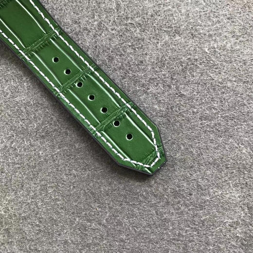 复刻新高度：恒宝经典融合系列，原版1:1开模，耗时13个月，技术突破三大亮点：1⃣：表壳采用同正品一致的钛金属打造而成，此款乃抛光拉丝面 商品图9