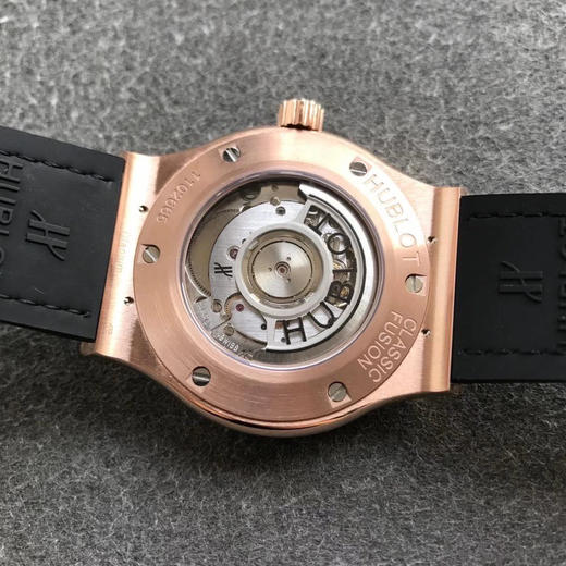 复刻新高度：恒宝经典融合系列，原版1:1开模，耗时13个月，技术突破三大亮点：1⃣：表壳采用同正品一致的钛金属打造而成，此款乃抛光拉丝面 商品图11