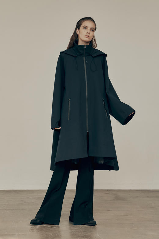 Low Classic 卡其色/黑色OVERSIZED连帽风衣 商品图6