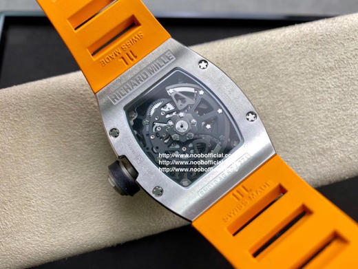 理查德米勒 Richard Mille RM010全新工艺时尚更前卫镂空设计最新特别款 矿物质防刮镜面玻璃 配置316L精钢表壳 耐磨天然进口橡胶表带 全自动进口机械机芯 商品图8