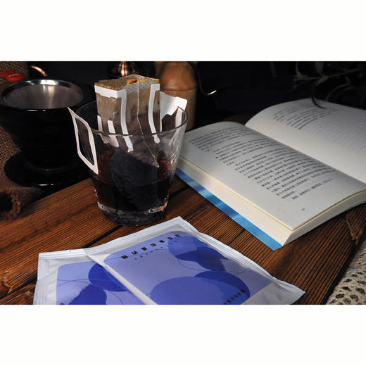 活在鱼缸里的她 商品图6