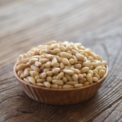 长白山 野生红松子仁 不用剥壳  颗颗都是原色 非油炸、非漂白 240g 商品图1