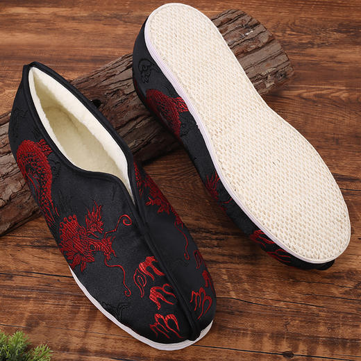 天泽-男款寿鞋黑底红龙 商品图1