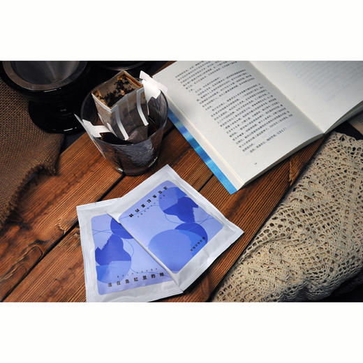 活在鱼缸里的她 商品图11