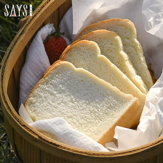 【历史商品】厚切鲜奶柔软吐司 商品图0