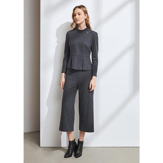 EITIE爱特爱女装冬款气质圆领经典收腰长袖显瘦羊毛呢短上衣女6013721 商品图6