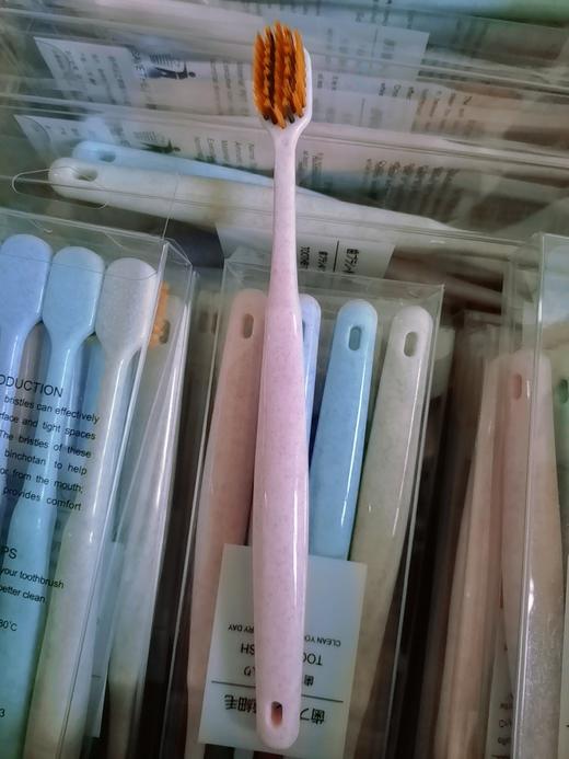 软毛牙刷 10元每盒/4支 商品图2