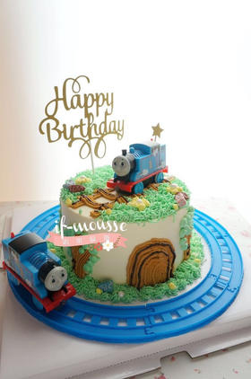 「男孩」托马斯