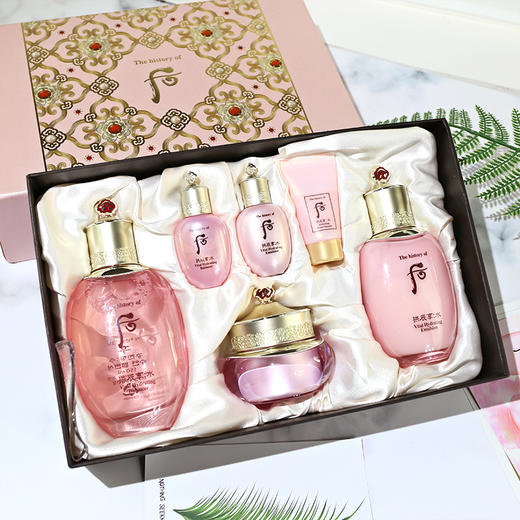 【深层补水】Whoo后 拱辰享水妍护肤套盒   温和维稳 补水保湿 水150ml 乳110ml 面霜30ml 商品图3