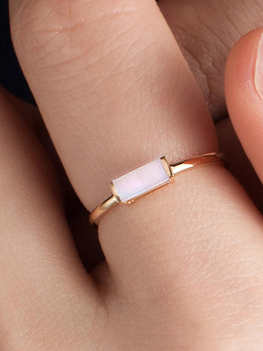 LUCINE鹿鸣珠宝 | 【一】系列白贝母戒指 商品图0