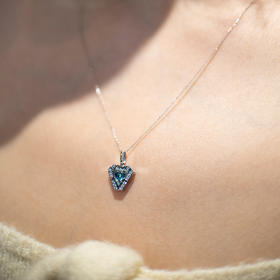 鹿鸣 有心18K白金项链锁骨钻石简约吊坠镶托帕石情人节新年送女友