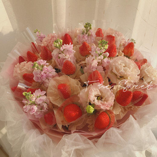 甜甜的爱 草莓粉色系花束 商品图2