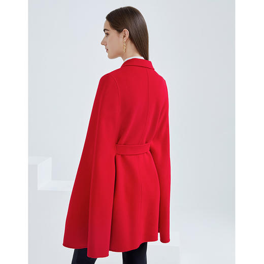 EITIE爱特爱春季新款时尚洋气优雅复古收腰收腰斗篷外套女6414106 商品图5