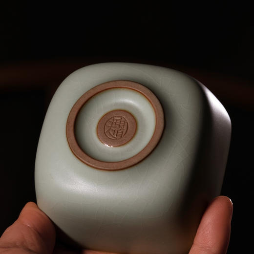 东道主人｜方融杯（汝官窑） 商品图4