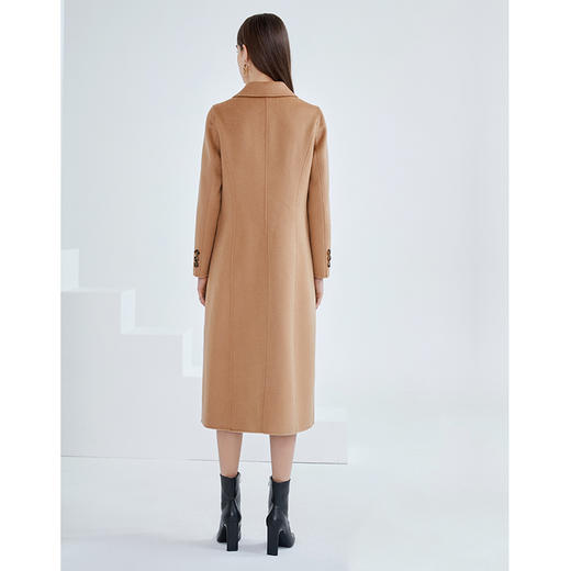 EITIE爱特爱冬季新款经典翻领双排扣直筒长款毛呢外套女大衣6414111 商品图5