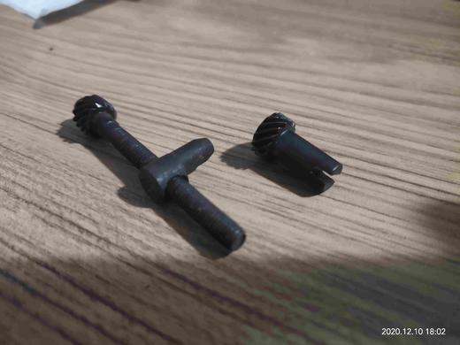 【货号01040】5200油锯导板调节螺丝5800汽油锯链条松紧张紧螺丝螺钉涨紧器 商品图3