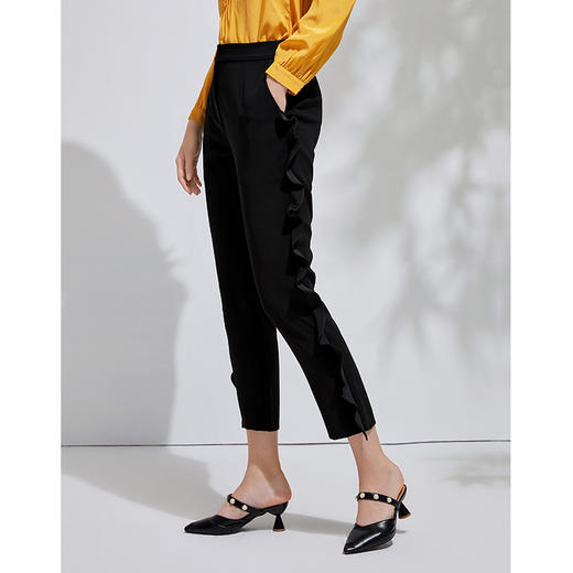 EITIE爱特爱春季新款通勤百搭时尚荷叶边显瘦直筒休闲裤女裤6105805 商品图2