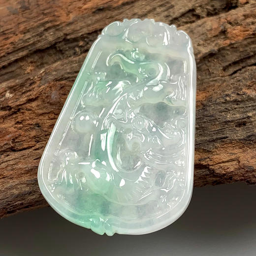 派瑞翡翠 翡翠挂件 糯冰种 飘翠 商品图0