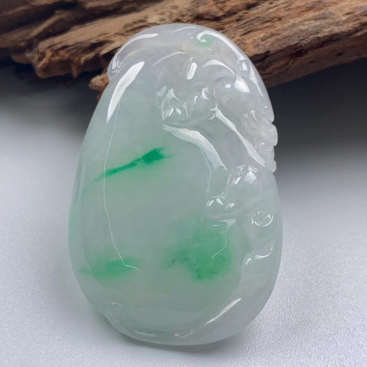派瑞翡翠 翡翠挂件 糯种 飘翠 商品图3