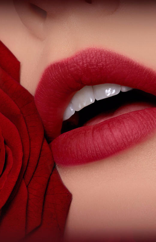 【海关保税直发】Lancome兰蔻菁纯888小野莓-柔雾哑光唇膏-会员5折 商品图3