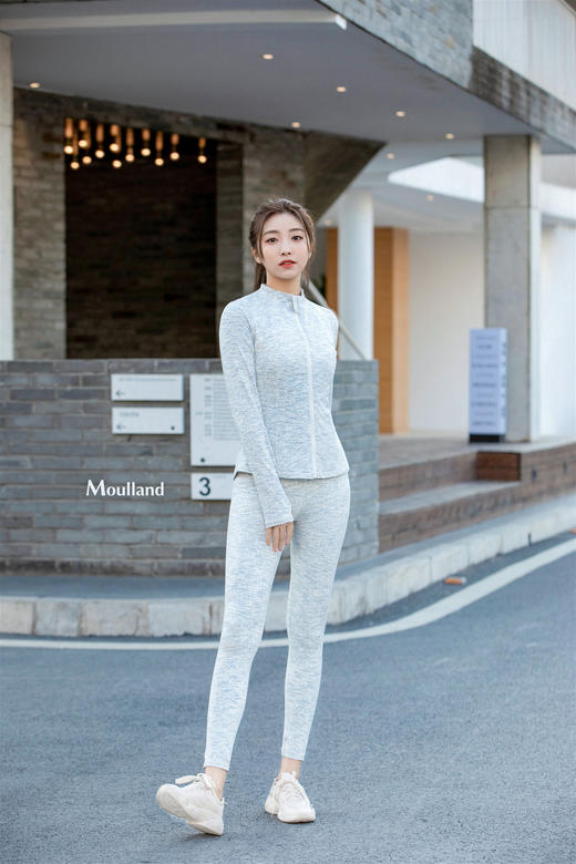 爆款好货  高领机车风外套-灰白纹理 商品图0