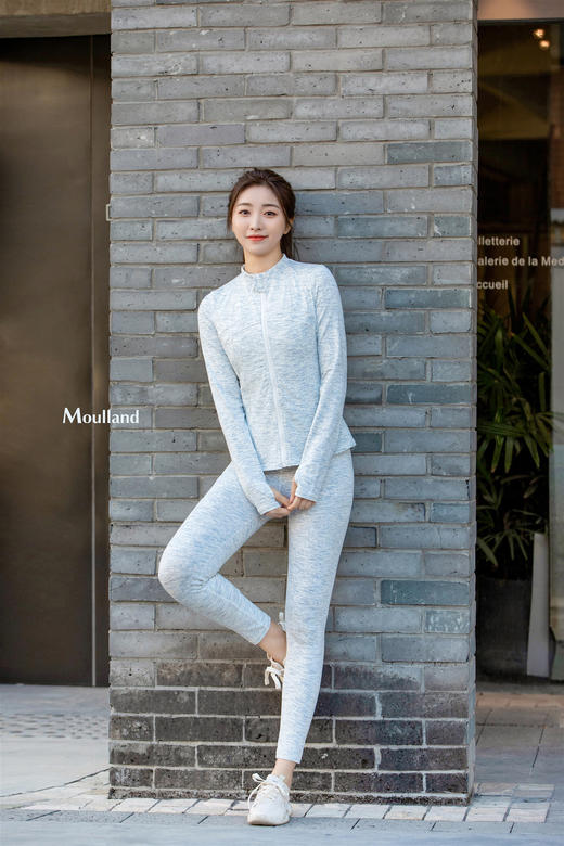 爆款好货  高领机车风外套-灰白纹理 商品图1