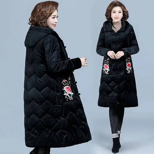 三春晖&A19-1---优雅气质显瘦金丝绒绣花棉衣 商品图0